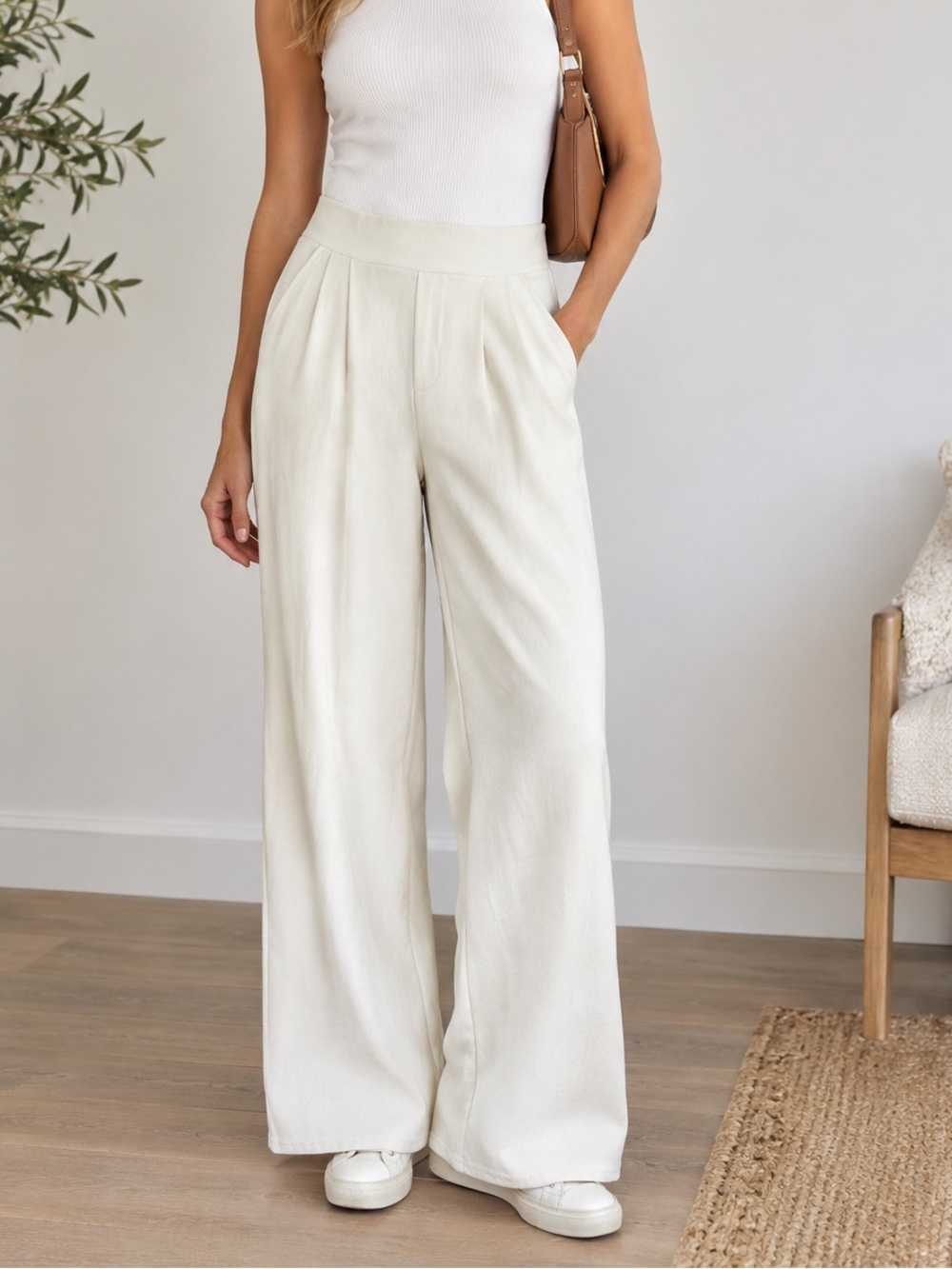 Indero Wide Leg Cream Pull-On Dress Pants Women Small Medium S / M